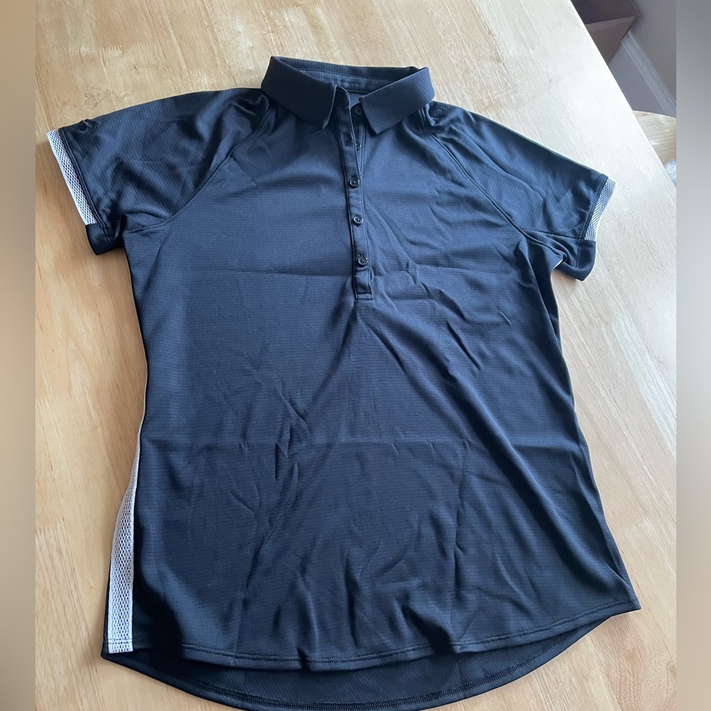 New with Tags - Under Armour Women’s Golf Polo with Utica Club Logo